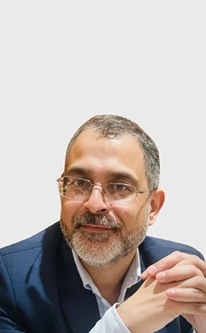 Dr. Vineet Mangal